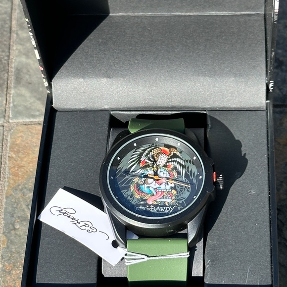 NEW Mens Army Green Silicone Band Ed Hardy Watch - Picture 3 of 7